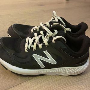 New Balance Kids Limited Addition Skeakers